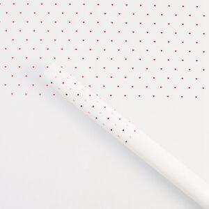 Apró szív mintás íves fólia csomagoló – 20 ív/csomag [58cm x 58cm] fehér/piros