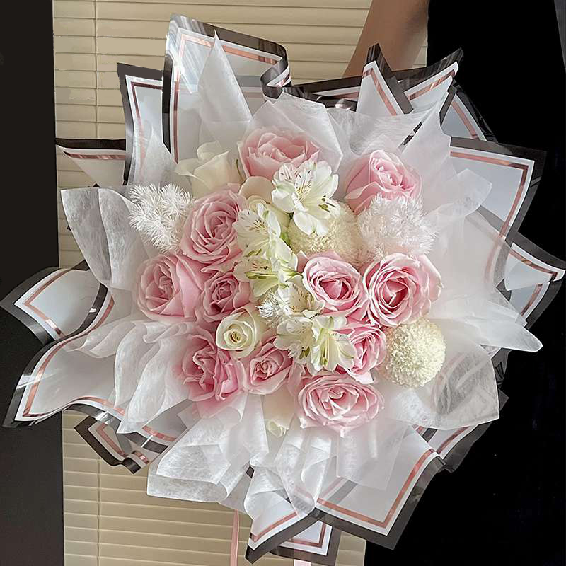 Rose gold csíkos szegélyű íves fólia csomagoló – 20 ív/csomag 57cm x 57cm fekete - Image 3