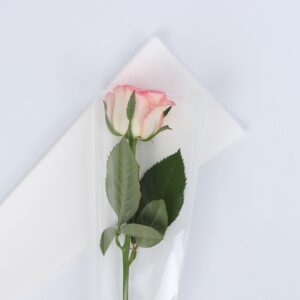 Díszcsomagoló fólia virágtasak – 50 ív/csomag [45cm x 12cm] fehér/átlátszó